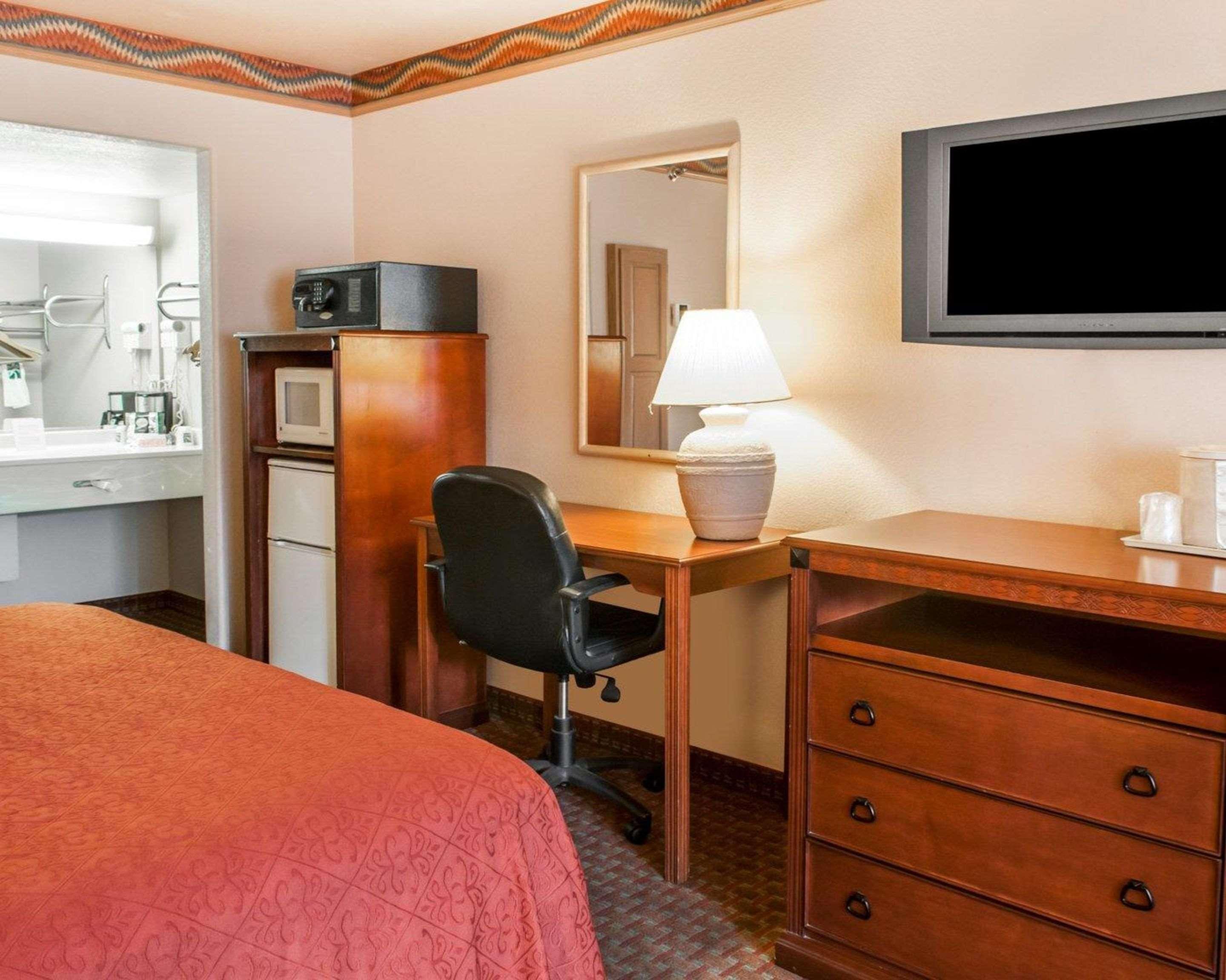 Quality Inn & Suites Las Cruces - University Area Zewnętrze zdjęcie