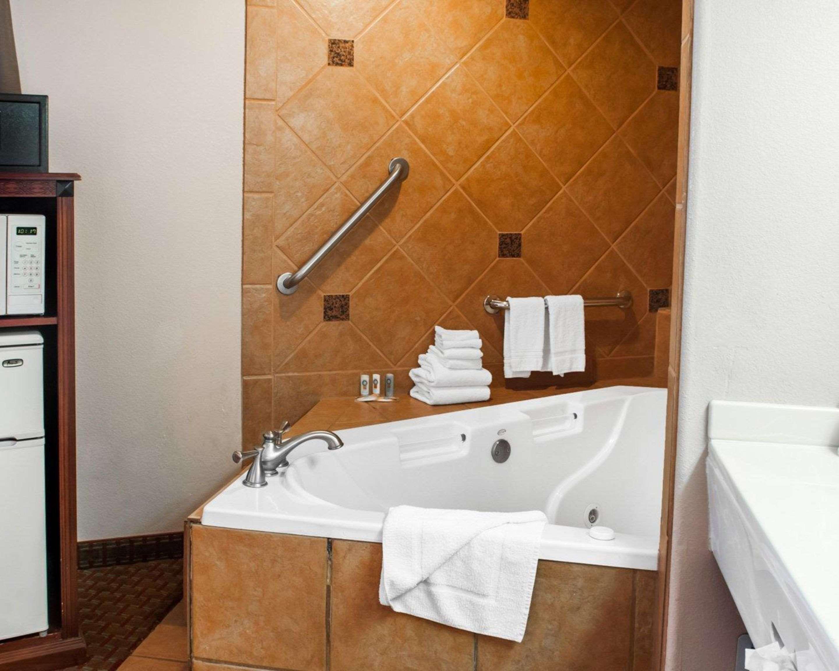 Quality Inn & Suites Las Cruces - University Area Zewnętrze zdjęcie