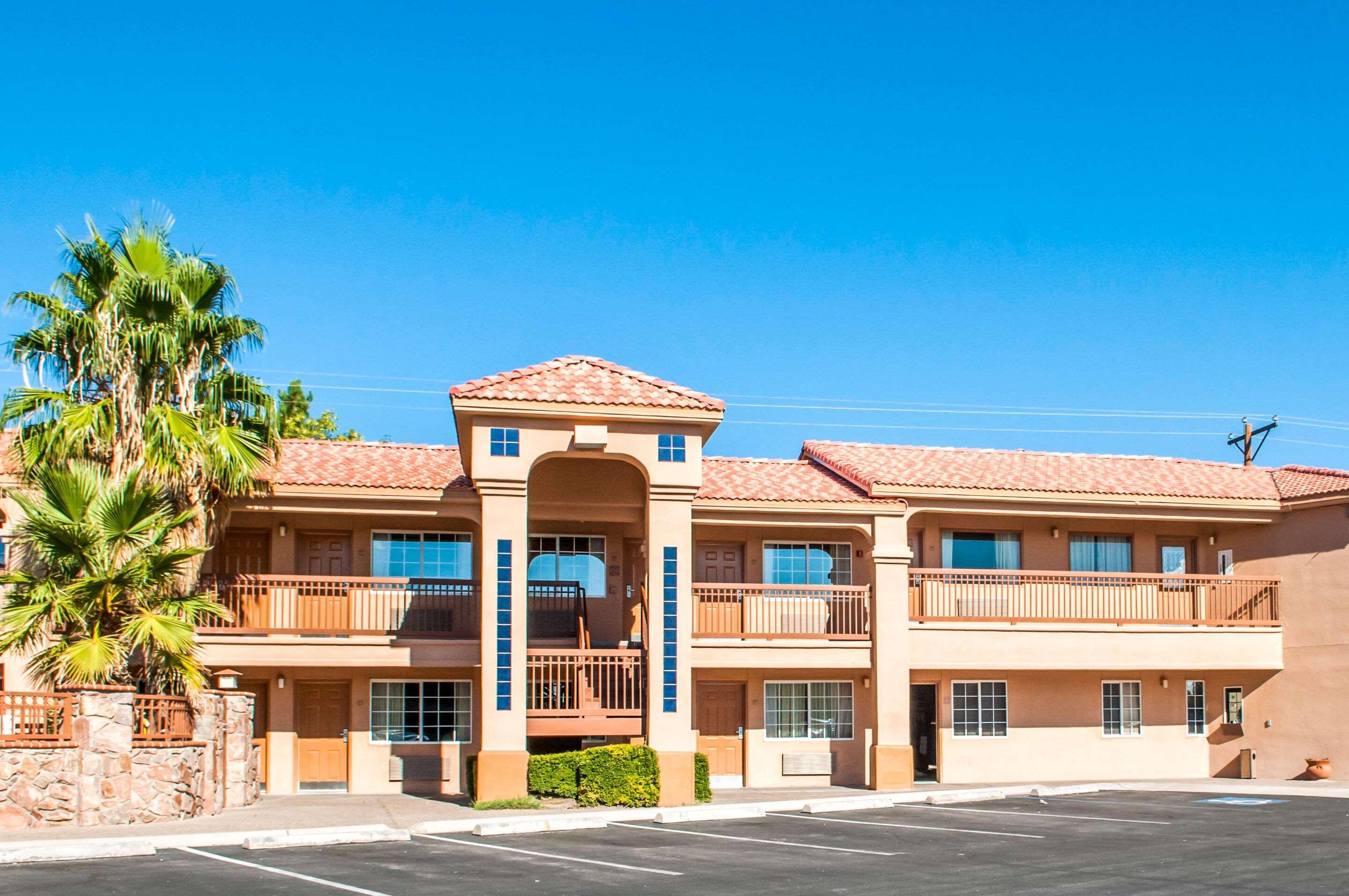 Quality Inn & Suites Las Cruces - University Area Zewnętrze zdjęcie