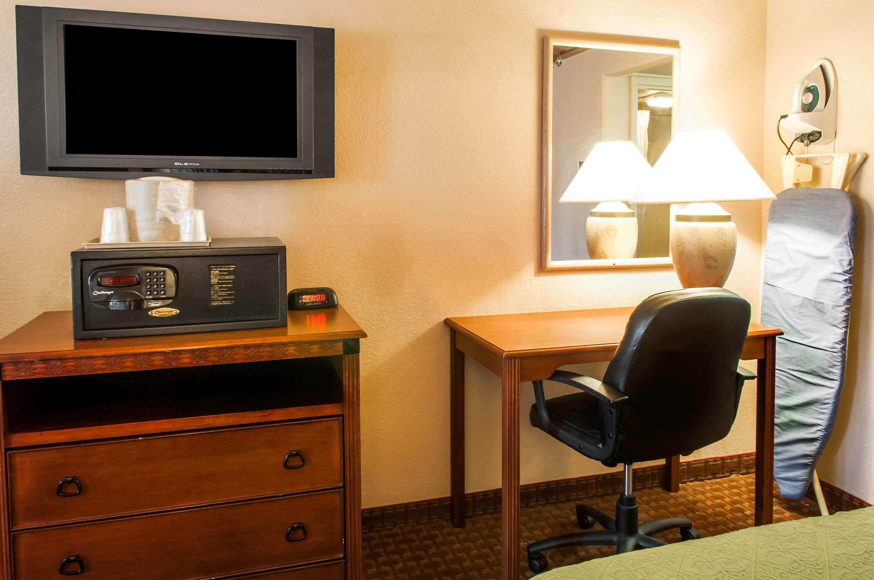 Quality Inn & Suites Las Cruces - University Area Zewnętrze zdjęcie