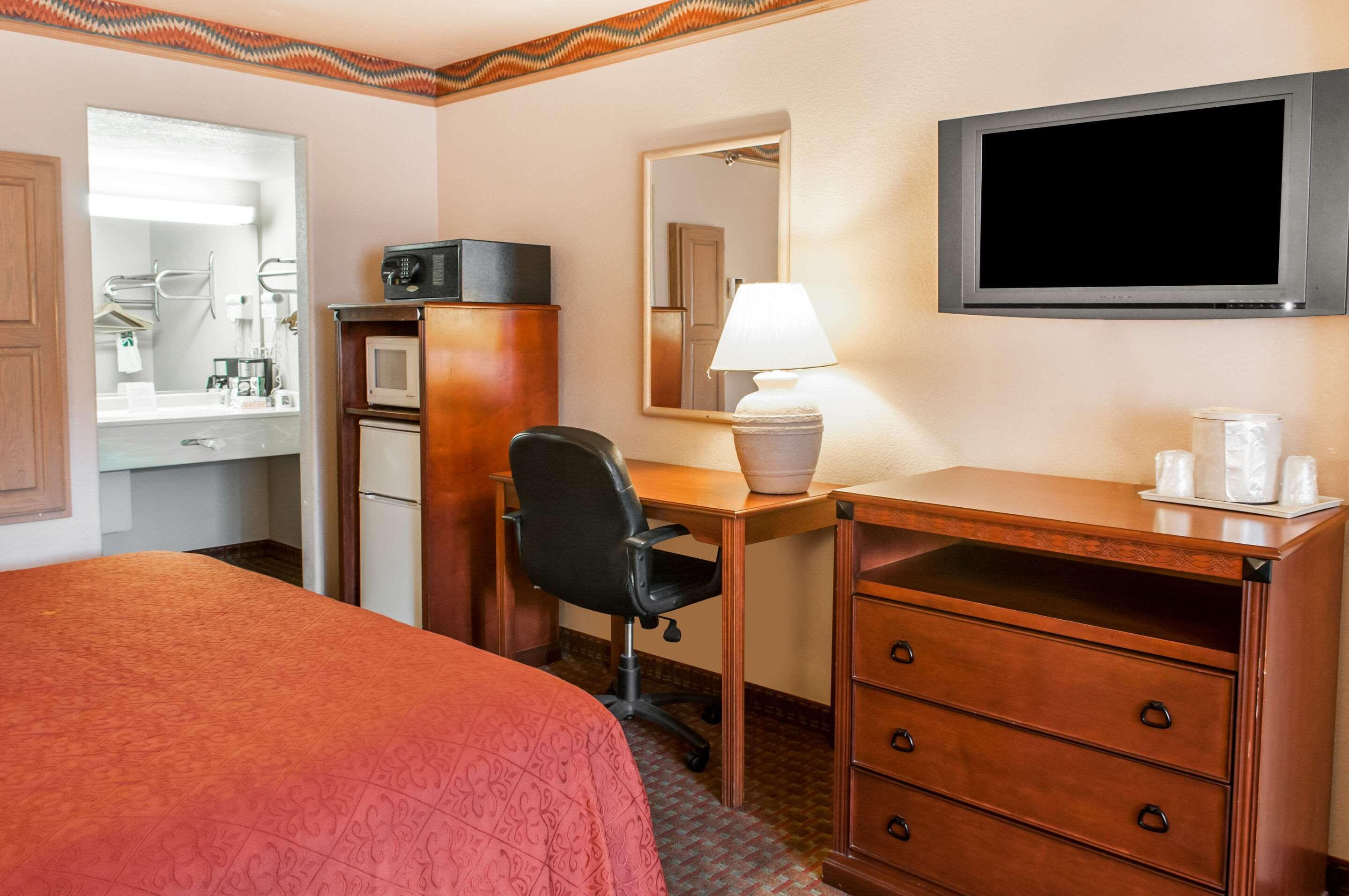 Quality Inn & Suites Las Cruces - University Area Zewnętrze zdjęcie